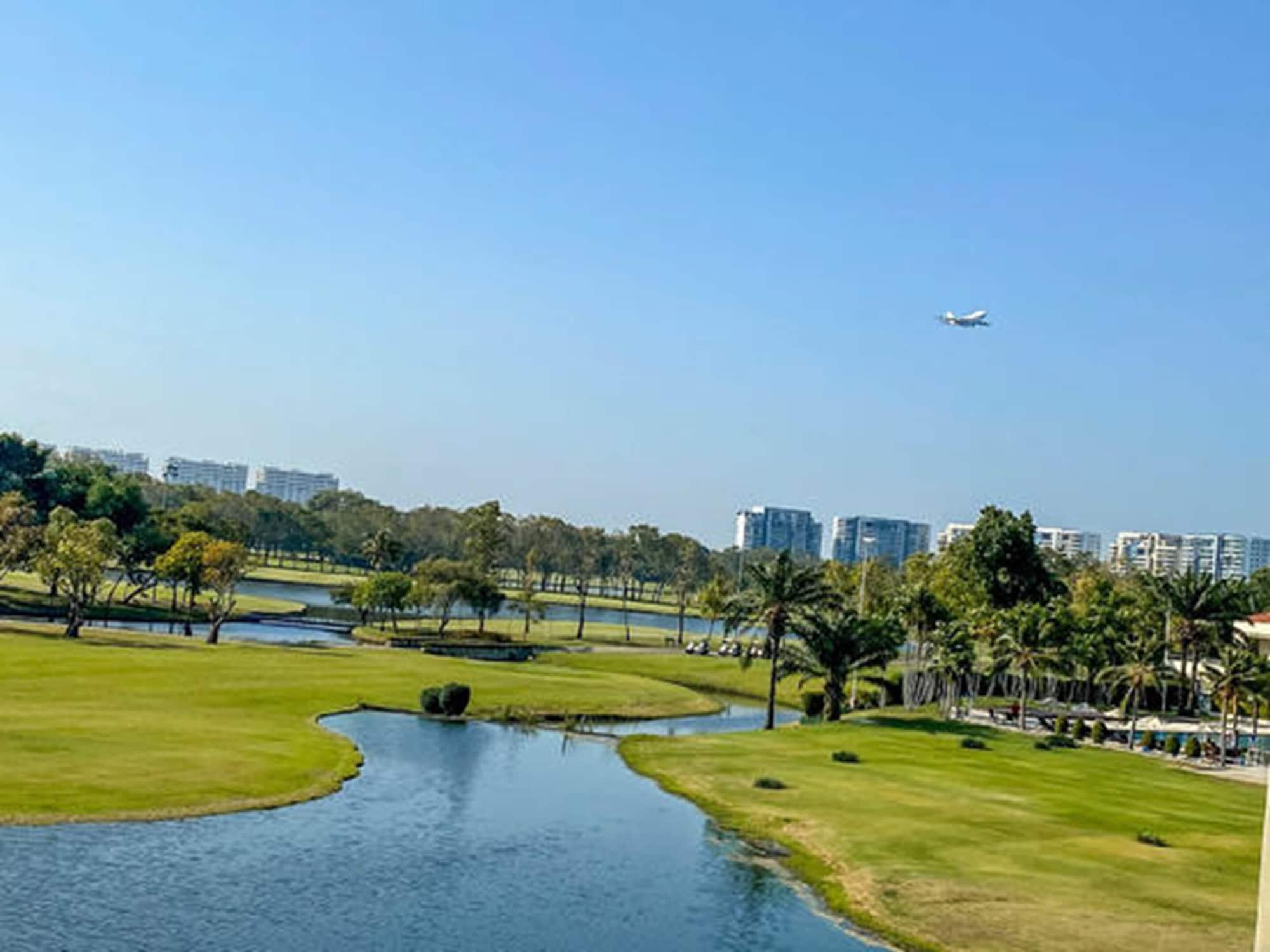 Eastin Thana City Golf Resort バンコク都 エクステリア 写真